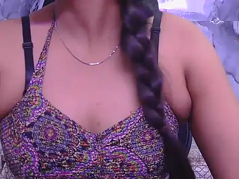 Snapshot of Aayesha-queen chatting on 05-28-26, 03:48 Aayesha-queen online show from 05-28-26, 03:48