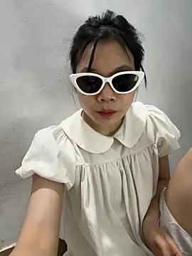 Snapshot of Nancyk6 chatting on 04-30-26, 03:40 Nancyk6 online show from 04-30-26, 03:40