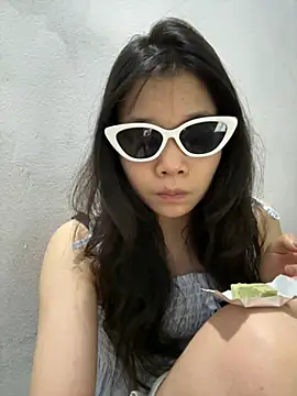 Snapshot of Nancyk6 chatting on 05-02-26, 04:56 Nancyk6 online show from 05-02-26, 04:56