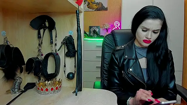 KristiTopxx online show from 04-15-26, 07:58