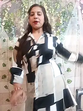 lovely-girl99 online show from 03-22-26, 05:00