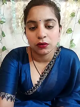 lovely-girl99 online show from 04-06-26, 03:37