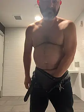 chubbylittlesecret online show from 04-15-26, 01:34