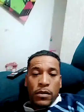 Snapshot of Rodr_go14 chatting on 05-08-26, 10:31 Rodr go14 online show from 05-08-26, 10:31