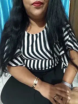 Moonae online show from 04-08-26, 09:42