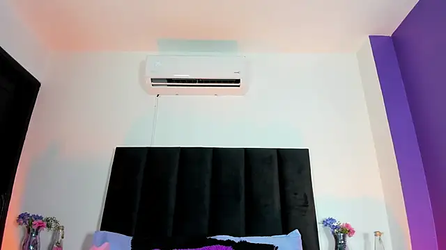 scarlet  ray  online show from 03-24-26, 10:42