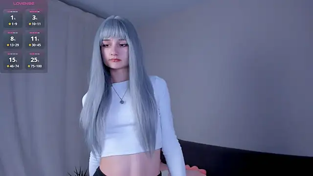 kira montelle online show from 03-30-26, 08:21