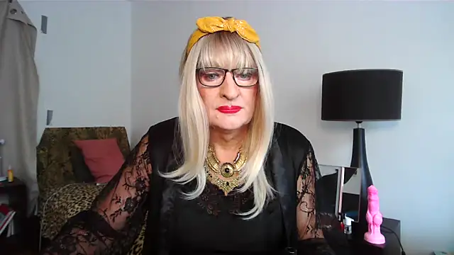 sophyTV online show from 03-29-26, 09:53