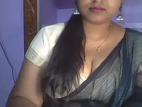Snapshot of Tamil_Kuttyma chatting on 06-10-26, 12:04 Tamil Kuttyma online show from 06-10-26, 12:04