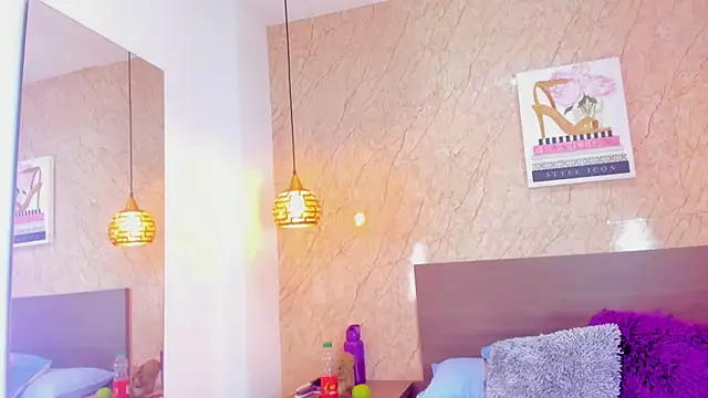 Miia03 online show from 04-08-26, 12:05