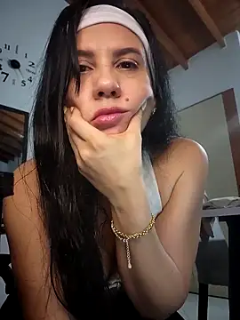 sashaaqueen online show from 04-09-26, 02:22