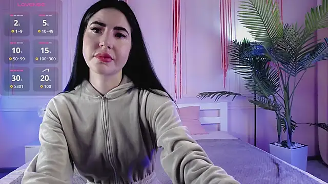 EmilyRamsey online show from 04-07-26, 04:07