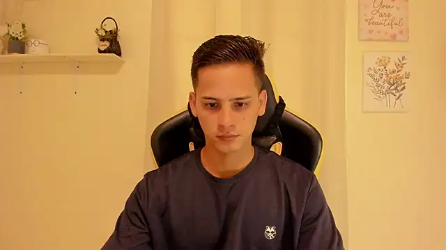 sexy andres01 online show from 05-26-26, 02:02