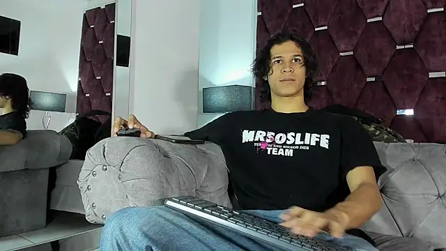 TonyBenedetti online show from 04-19-26, 07:49