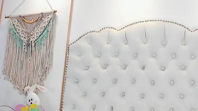 Sara funy online show from 04-07-26, 11:32