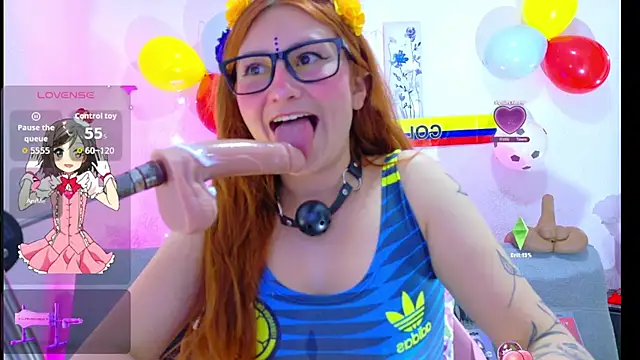 Snapshot of Alicia__1 chatting on 06-24-26, 04:33 Alicia 1 online show from 06-24-26, 04:33