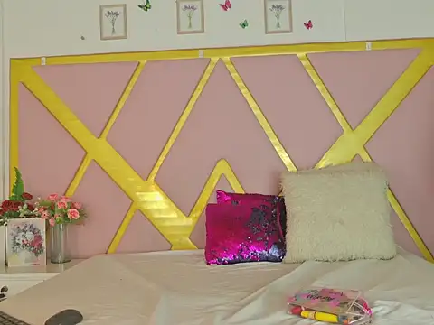 TiffannyValentine online show from 04-10-26, 01:05