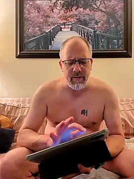 Snapshot of WorthingtonM3 chatting on 05-27-26, 12:29 WorthingtonM3 online show from 05-27-26, 12:29