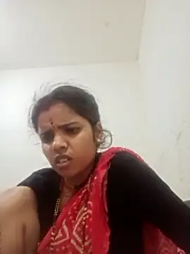 Hot chani online show from 05-16-26, 06:39