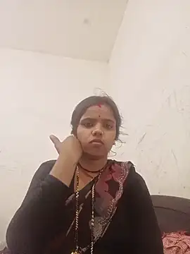 Hot chani online show from 05-18-26, 07:58