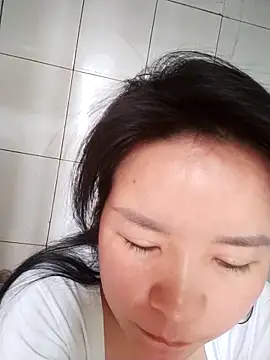 Ivy Trix2 online show from 03-23-26, 02:04