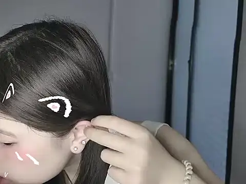 F-Yihao online show from 03-09-26, 05:22