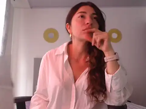 Julietaamado online show from 05-29-26, 03:43