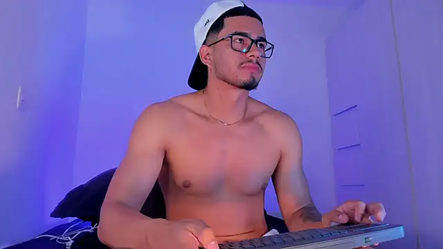 THADEO KING2 online show from 04-11-26, 01:37