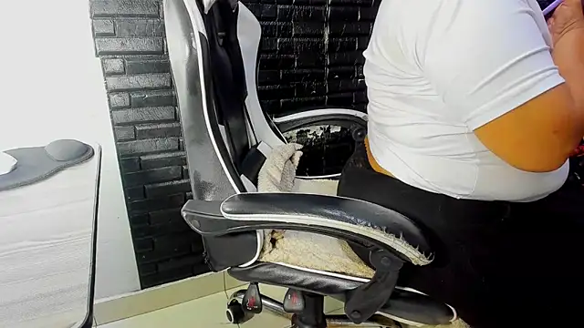 ScarlettSexRx online show from 04-07-26, 12:49