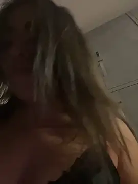 SofiBaez online show from 03-08-26, 08:12