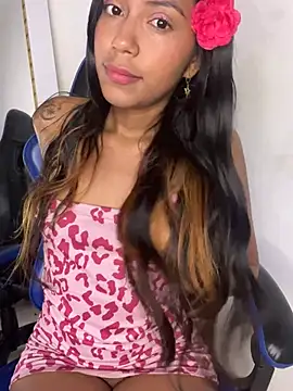 Maddie 7 online show from 03-19-26, 02:48