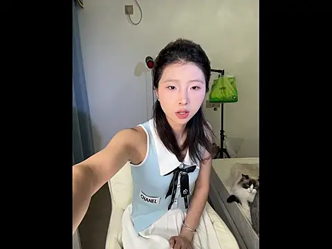 Y--F--LOVE online show from 03-22-26, 03:26