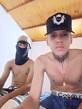 gabriel reyes21 online show from 06-12-26, 04:33