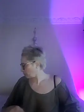 LunaBlaise online show from 03-23-26, 08:29