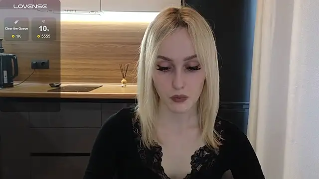 Bella Villen online show from 06-03-26, 11:24