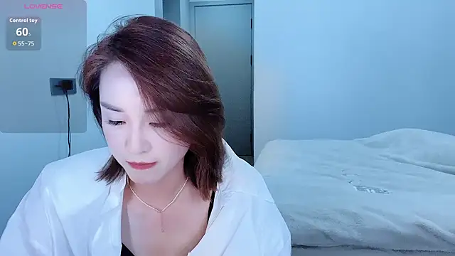 xiaolu-686 online show from 03-25-26, 03:29