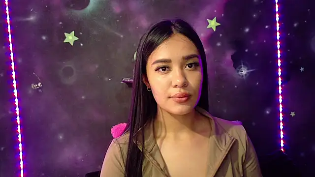 ValentinaRojass  online show from 06-01-26, 07:04