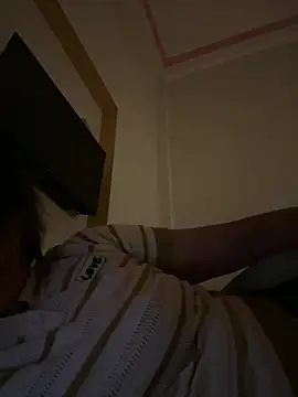 Snapshot of Malisa-aa chatting on 06-24-26, 06:40 Malisa-aa online show from 06-24-26, 06:40