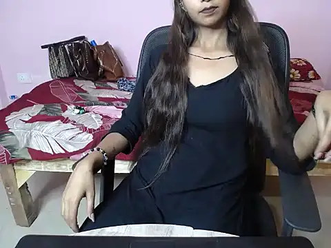 Indian Sara online show from 04-28-26, 06:29