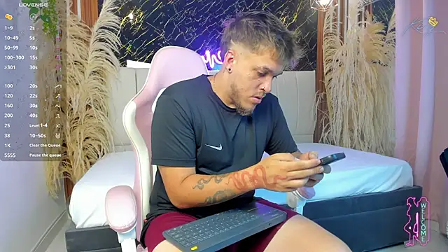 keane lee  online show from 04-09-26, 12:21