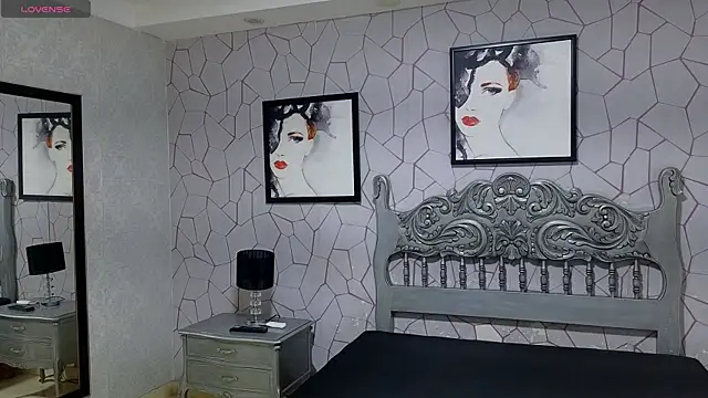 Genesisraydenx online show from 05-06-26, 07:30