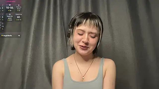 AueshaSimon online show from 03-12-26, 09:04