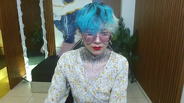 Lyra tay online show from 04-09-26, 07:08