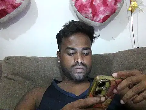 Hunkytop online show from 07-30-26, 05:12