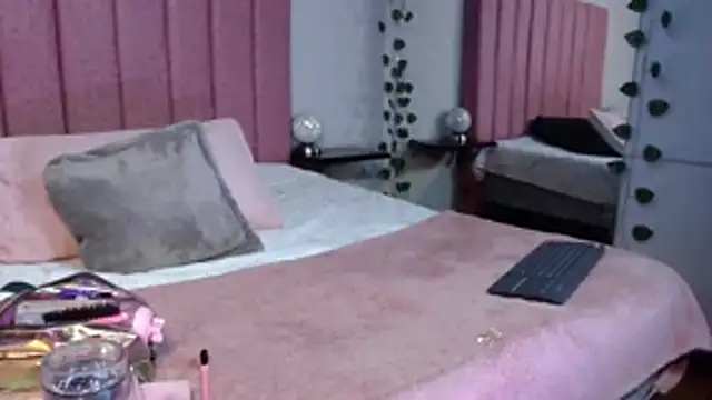SaraLjordad online show from 06-26-26, 06:12