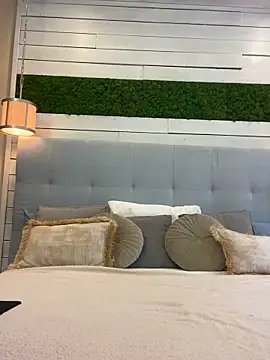 SweettLunaa online show from 03-31-26, 10:04