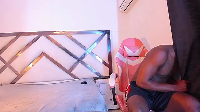 Snapshot of nicoypipeking chatting on 03-11-26, 03:45 nicoypipeking online show from 03-11-26, 03:45