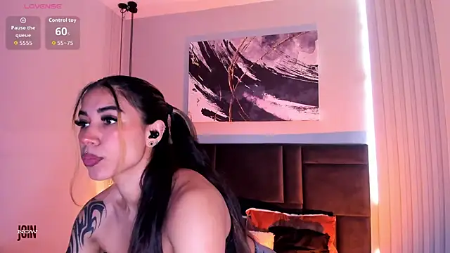 Raven Dooll online show from 07-07-26, 01:37