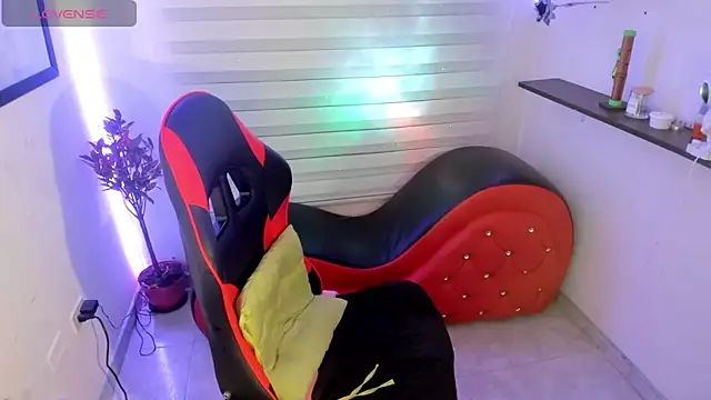Agatha Marin online show from 05-01-26, 03:22