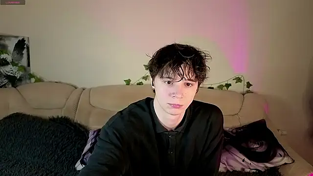 AnthonyCuutie online show from 03-15-26, 04:57